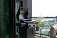 Napoleon Rogue® EQ 365 Elektrogrill, Mattschwarz