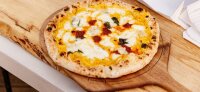 Gozney° Akazienholz Pizzaheber & Servierbrett Medium