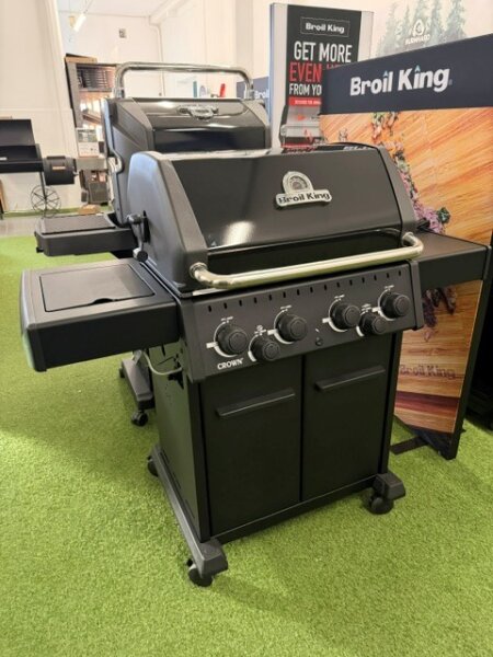 Ausstellungsgerät Broil King CROWN™ 490 Shadow inkl. Drehspieß